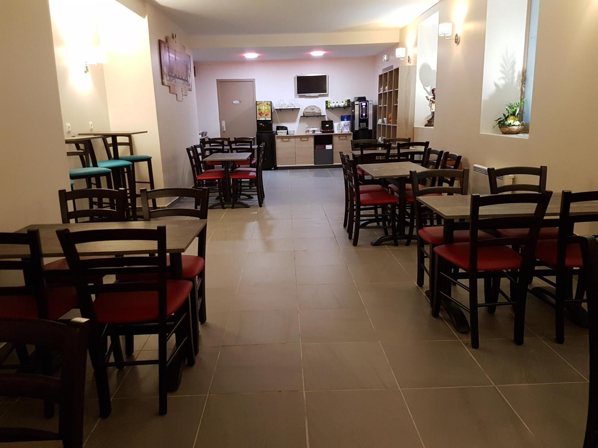 Nevers Hotel Esterno foto